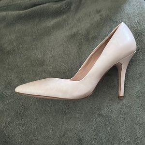 🍂Aldo Cream heels